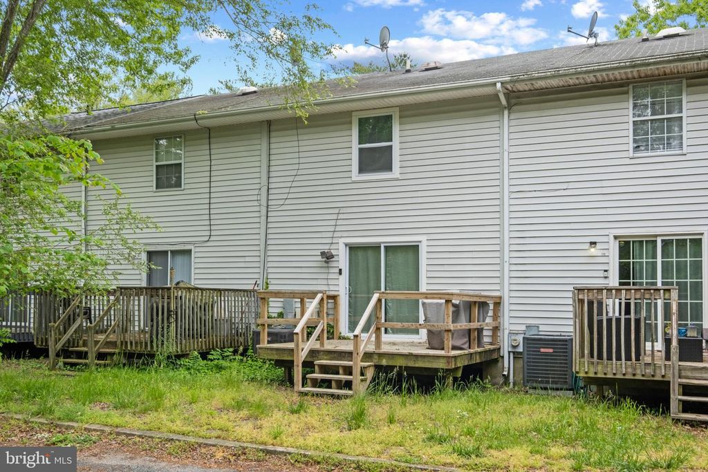 Image 21 of property listing at 731 HEMLOCK ST, Salisbury, MD 21804