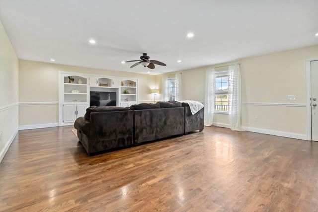 533 McQueary Road, Somerset, KY 42503