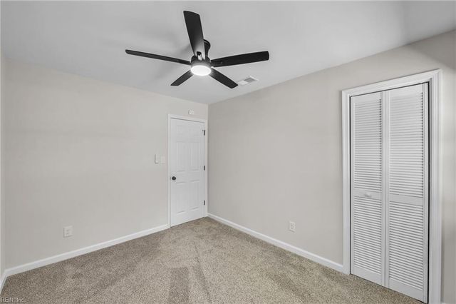 1949 Shipyard RD, Chesapeake, VA 23323