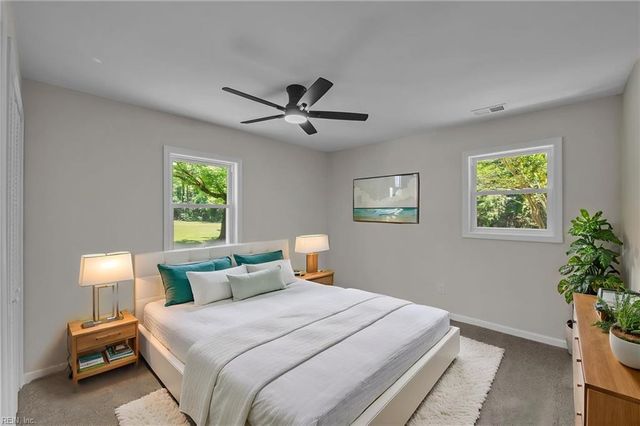 1949 Shipyard RD, Chesapeake, VA 23323
