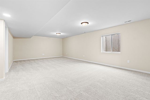 1230 Priscilla Court, North Liberty, IA 52317