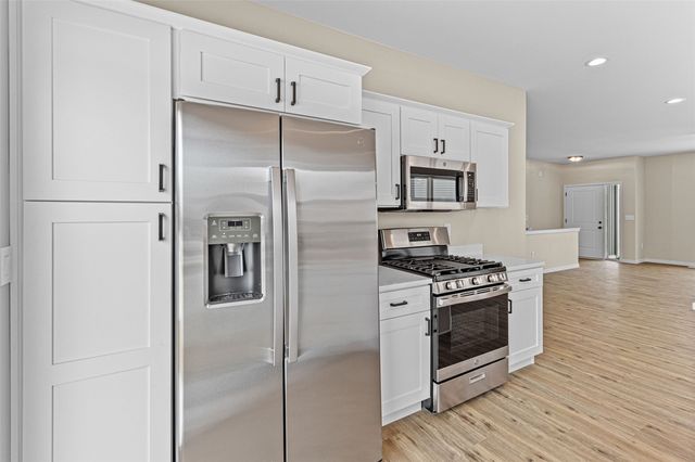 1230 Priscilla Court, North Liberty, IA 52317