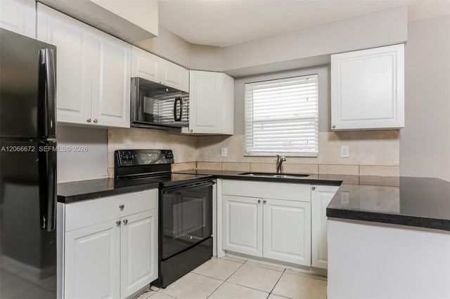 711 NE 30th Street, Pompano Beach, FL 33064