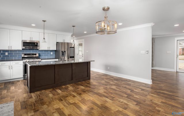 570 Hazelwood Drive, Florence, AL 35633