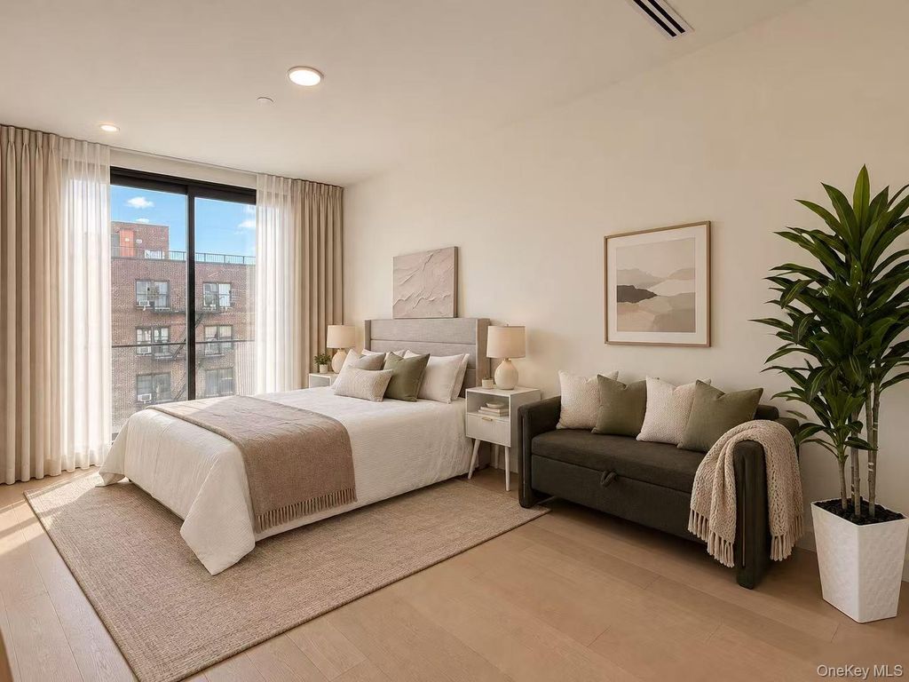 132-51 41st Road 4C, Flushing, NY 11355 — photo 2