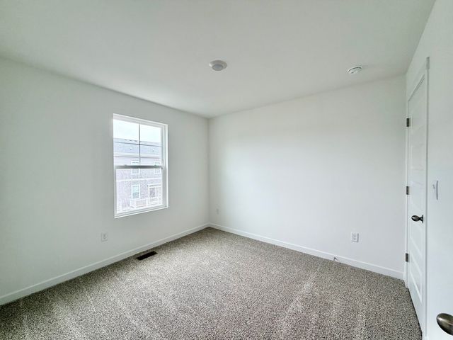 513 Yosemite Way, Mundelein, IL 60060