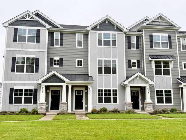 513 Yosemite Way, Mundelein, IL 60060