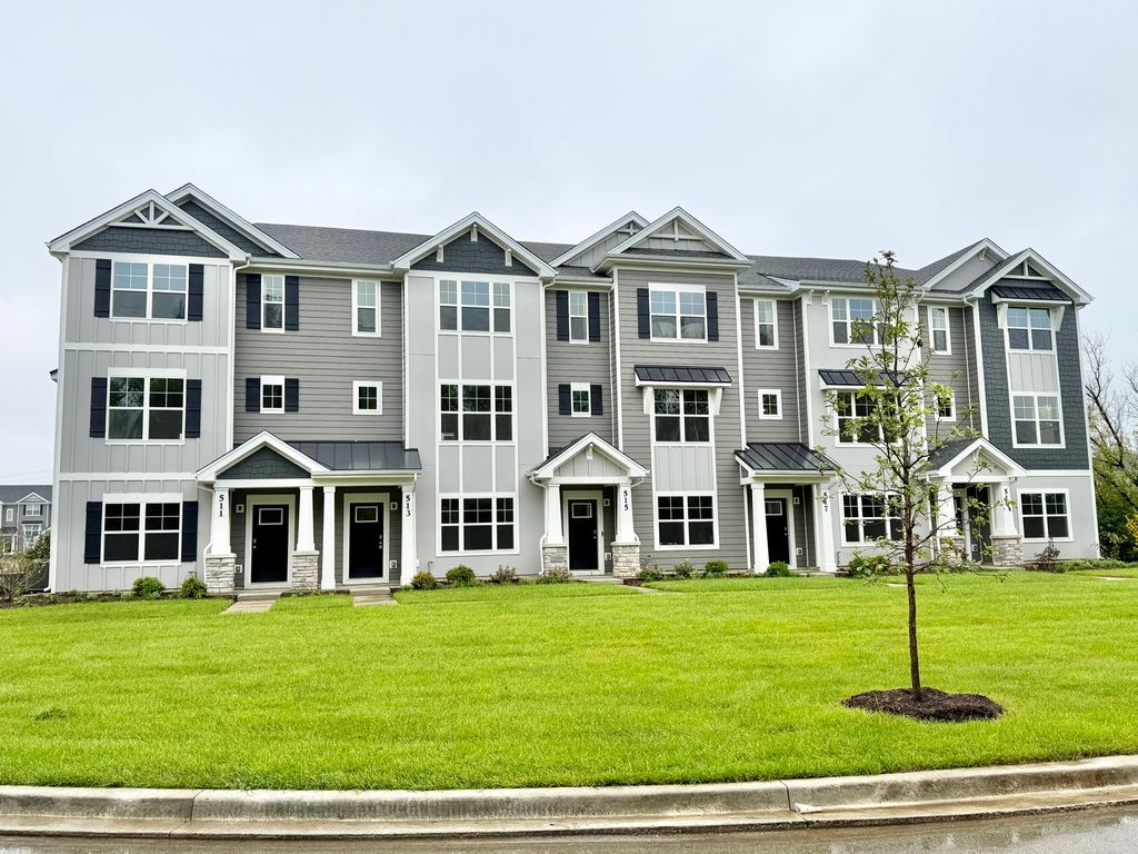 513 Yosemite Way, Mundelein, IL 60060