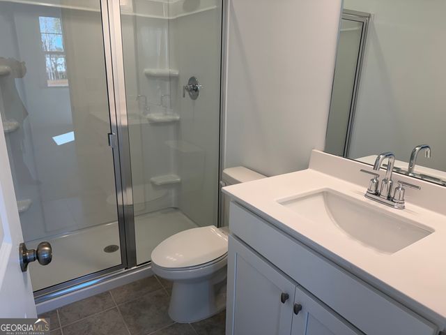 495 Kennington Walk, Loganville, GA 30052