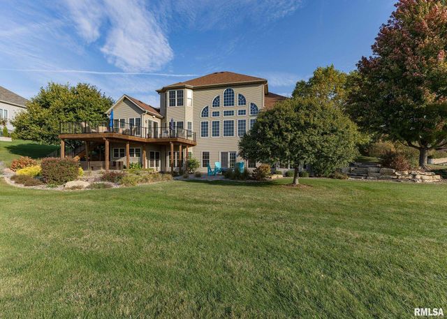 28055 238TH Street, Le Claire, IA 52753