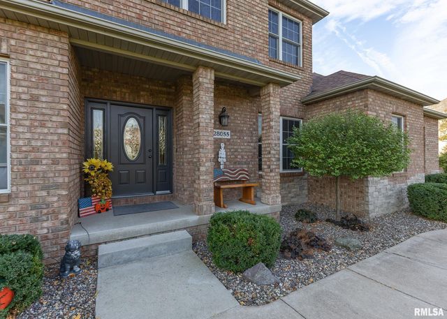 28055 238TH Street, Le Claire, IA 52753