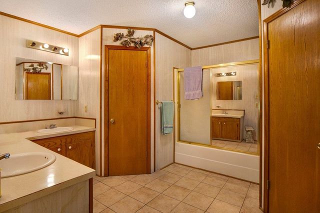 2997 County Road 4260, Mount Pleasant, TX 75455