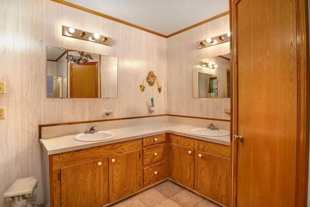 2997 County Road 4260, Mount Pleasant, TX 75455