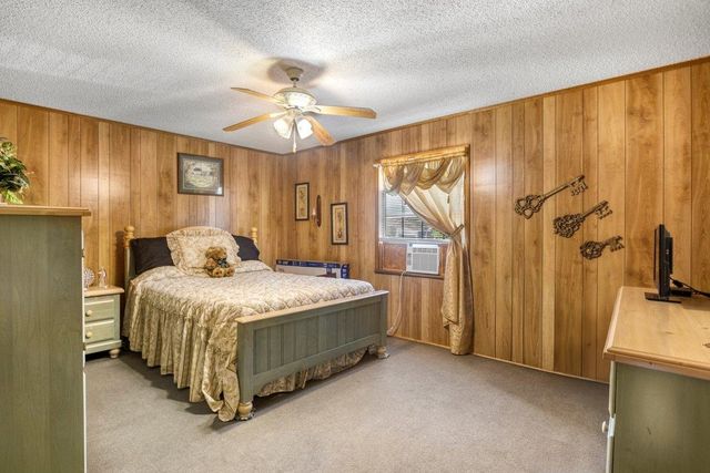 2997 County Road 4260, Mount Pleasant, TX 75455