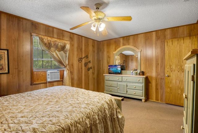 2997 County Road 4260, Mount Pleasant, TX 75455