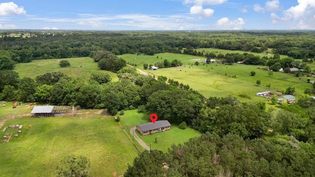 2997 County Road 4260, Mount Pleasant, TX 75455