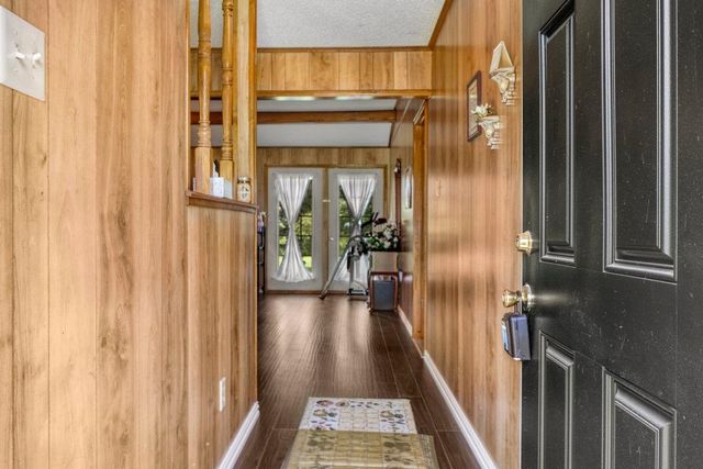 2997 County Road 4260, Mount Pleasant, TX 75455
