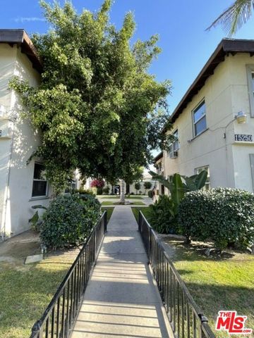 15246 - 15250 Acre Street, North Hills, CA 91343