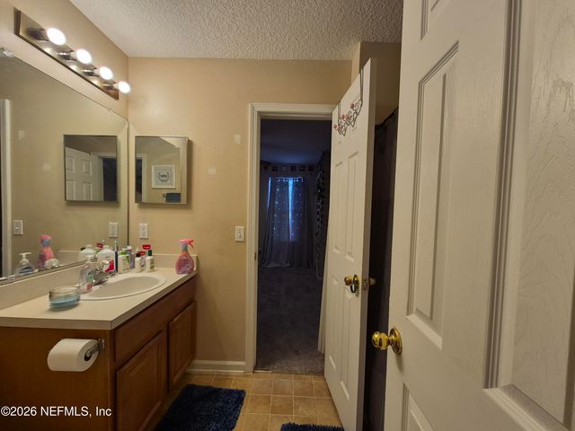 7939 MELVIN Road, Jacksonville, FL 32210
