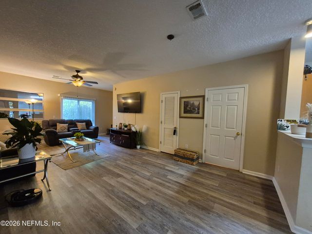 7939 MELVIN Road, Jacksonville, FL 32210