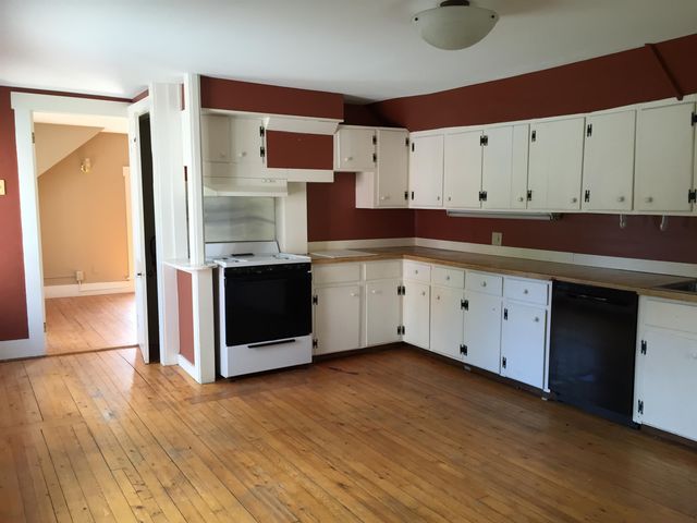 139 Park Street, Morristown, VT 05661