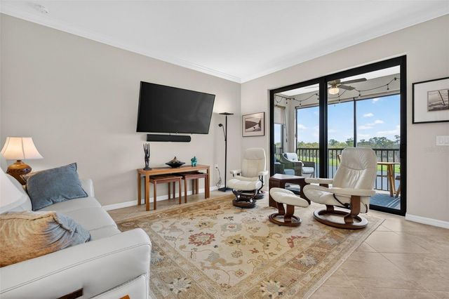 17520 GAWTHROP DRIVE 401, Lakewood Ranch, FL 34211