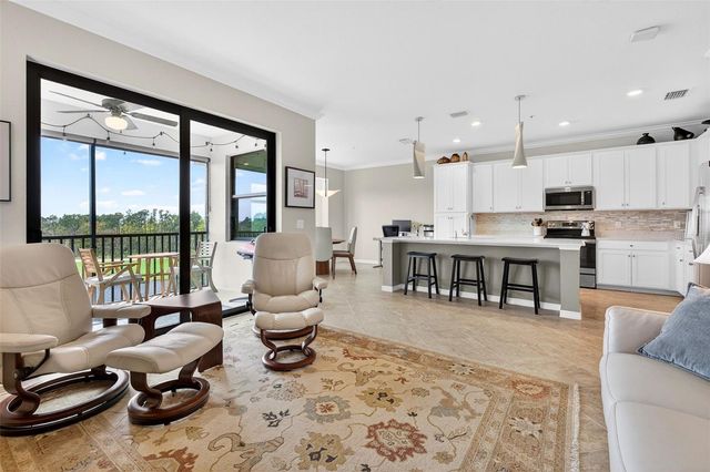 17520 GAWTHROP DRIVE 401, Lakewood Ranch, FL 34211