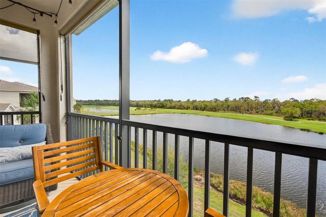 17520 GAWTHROP DRIVE 401, Lakewood Ranch, FL 34211