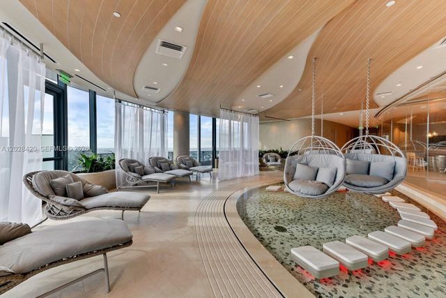 1000 Brickell Plaza PH6006, Miami, FL 33131