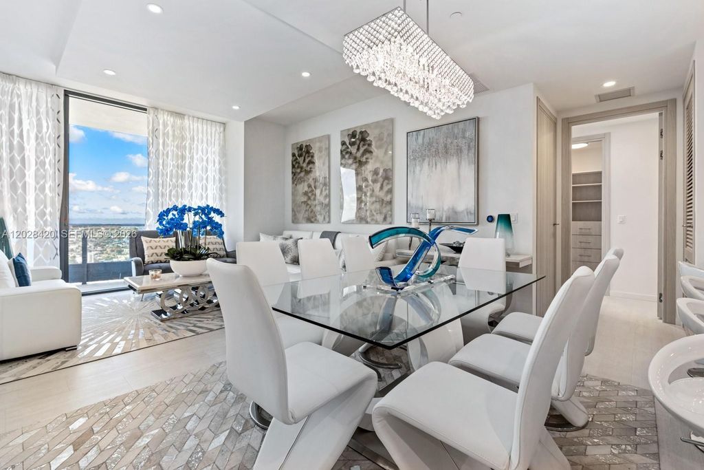 1000 Brickell Plaza PH6006, Miami, FL 33131