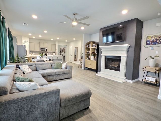 1212 Anderson Drive, Trenton, TX 75490