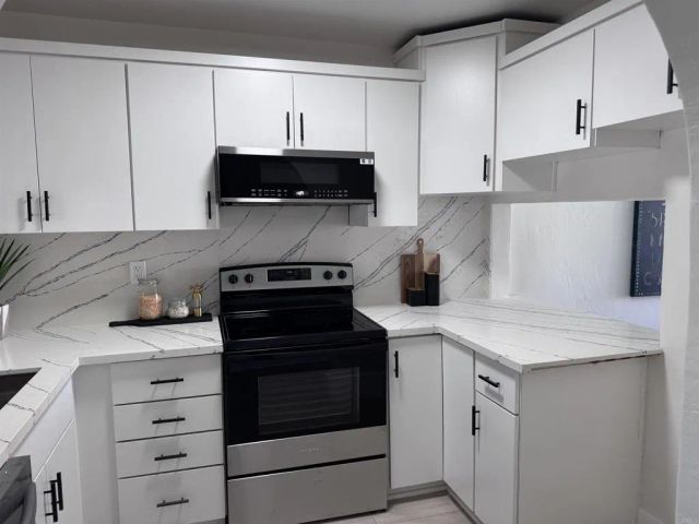 5580 Lake Park Way 21, La Mesa, CA 91942