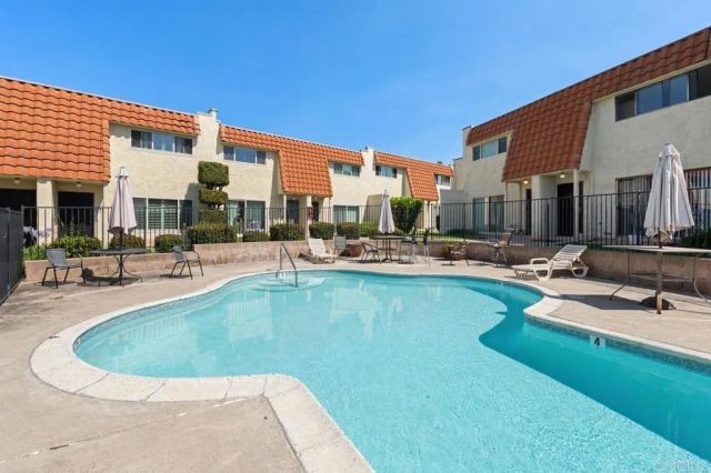 5580 Lake Park Way 21, La Mesa, CA 91942