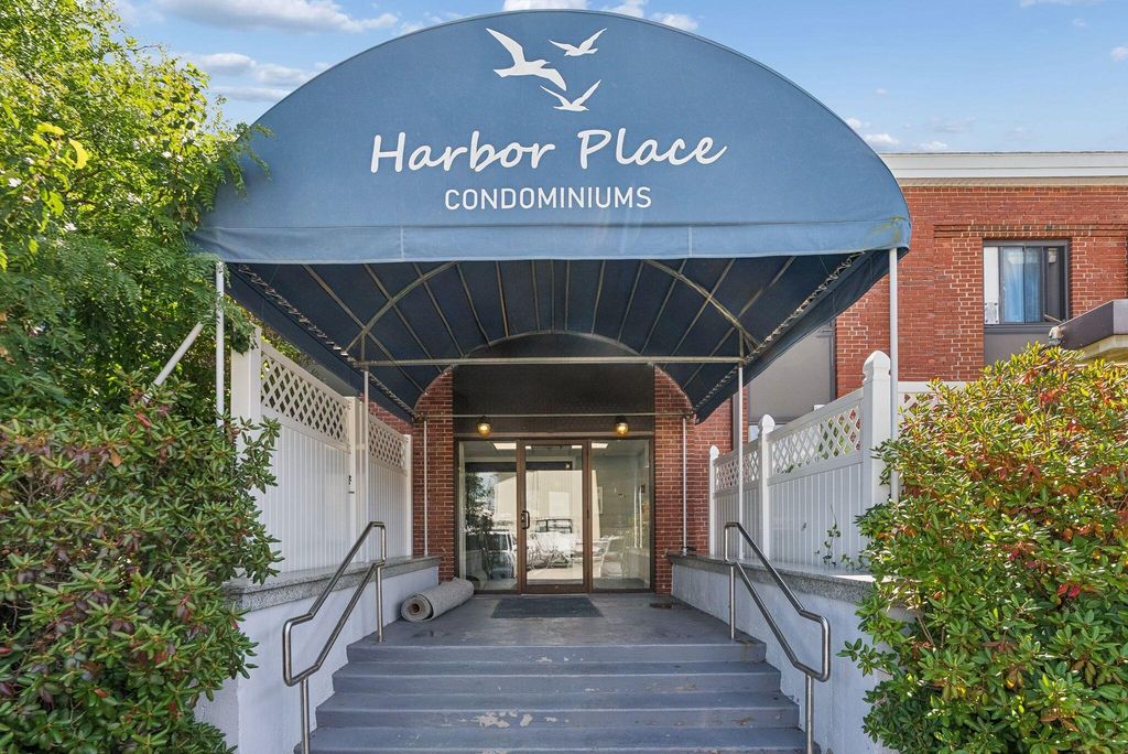 18 Ocean Street A6, South Portland, ME 04106 — photo 2