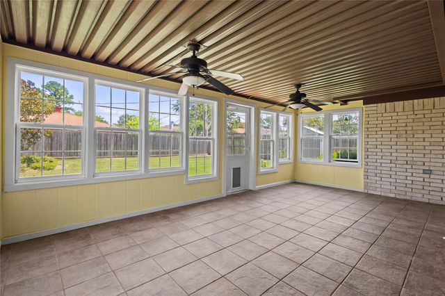 1745 Shirley Circle, Beaumont, TX 77707