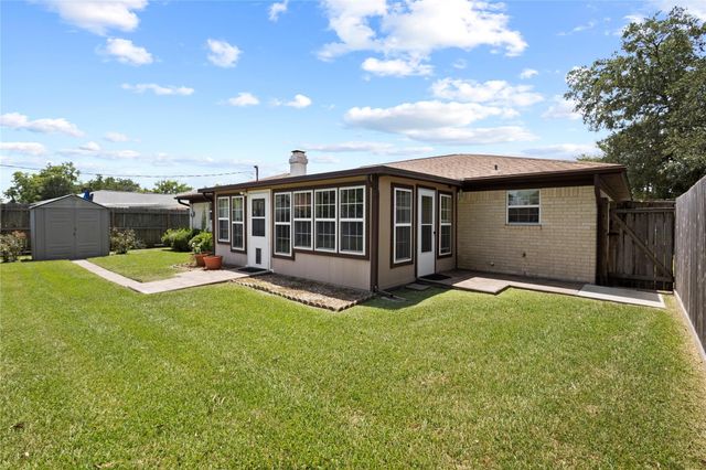 1745 Shirley Circle, Beaumont, TX 77707