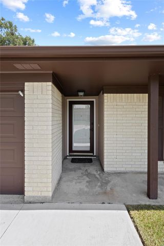 1745 Shirley Circle, Beaumont, TX 77707