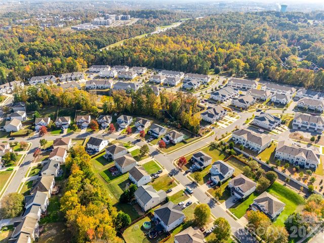 1351 Southern Sugar Drive, Charlotte, NC 28262