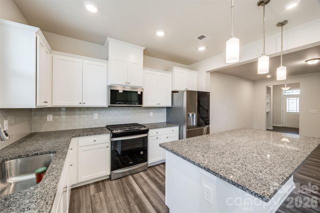 1351 Southern Sugar Drive, Charlotte, NC 28262