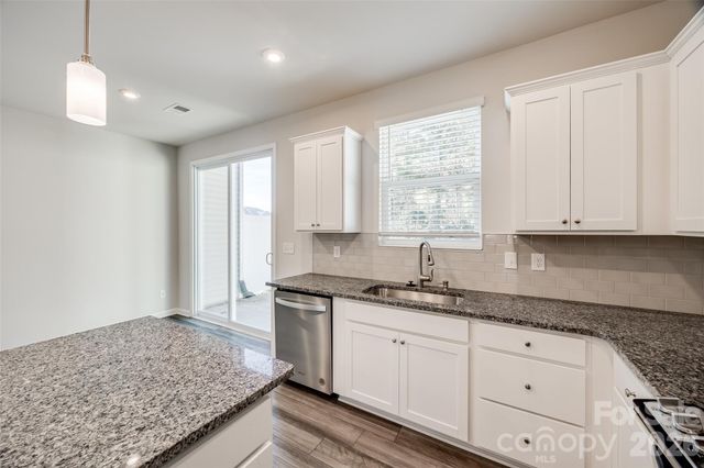 1351 Southern Sugar Drive, Charlotte, NC 28262