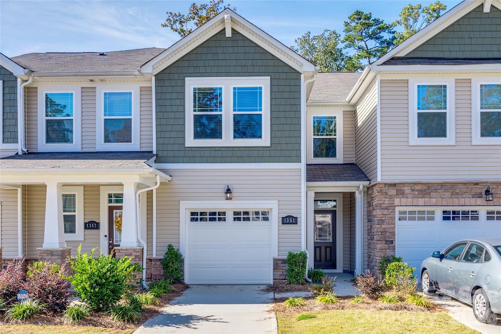 1351 Southern Sugar Drive, Charlotte, NC 28262