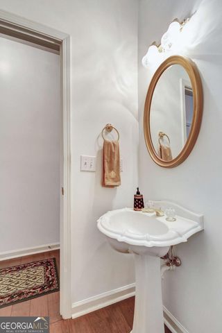 5456 Brooke Ridge Drive, Atlanta, GA 30338