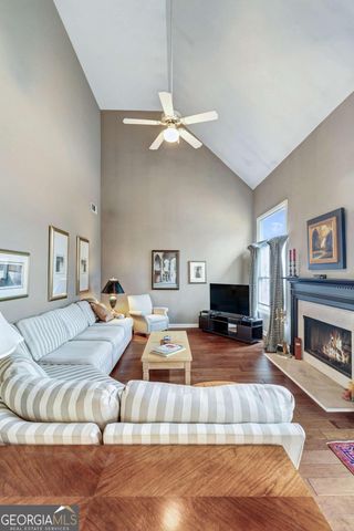 5456 Brooke Ridge Drive, Atlanta, GA 30338