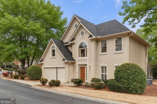 5456 Brooke Ridge Drive, Atlanta, GA 30338