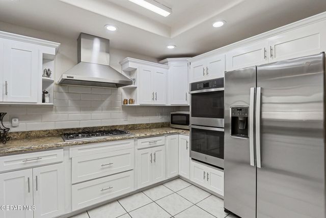 6301 NATALICIO Lane, El Paso, TX 79912