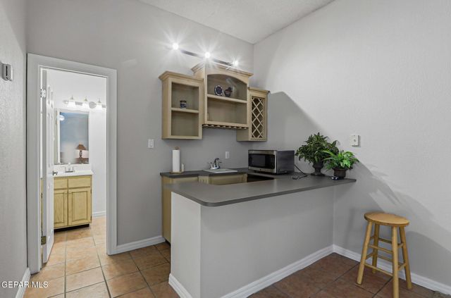 6301 NATALICIO Lane, El Paso, TX 79912