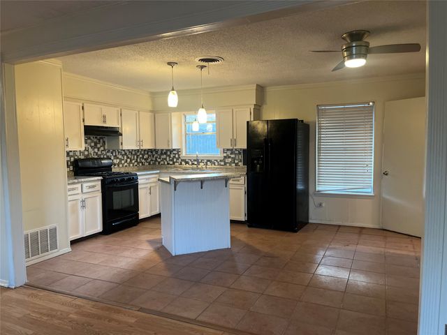 1100 8th Street, Cooper, TX 75432