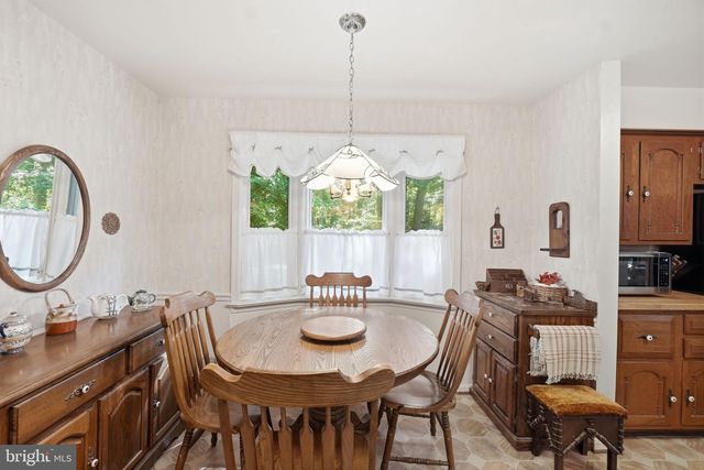 17517 SKYLINE DR, Ashton, MD 20861