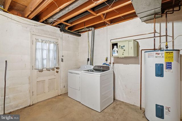 17517 SKYLINE DR, Ashton, MD 20861