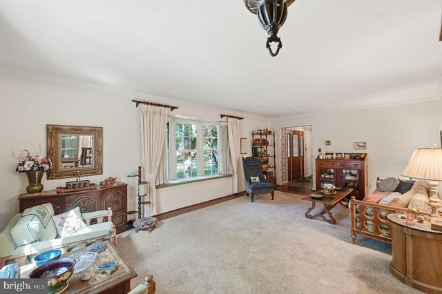 17517 SKYLINE DR, Ashton, MD 20861